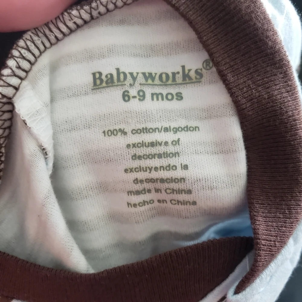 Babyworks NWOT Baby Boy 6-9 Months Blue Brown Footie Pajamas Dog Stripes PJs